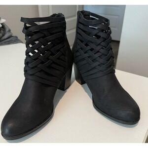 Arizona Jean Company Woven Leather Bootie - Black Women's 10M